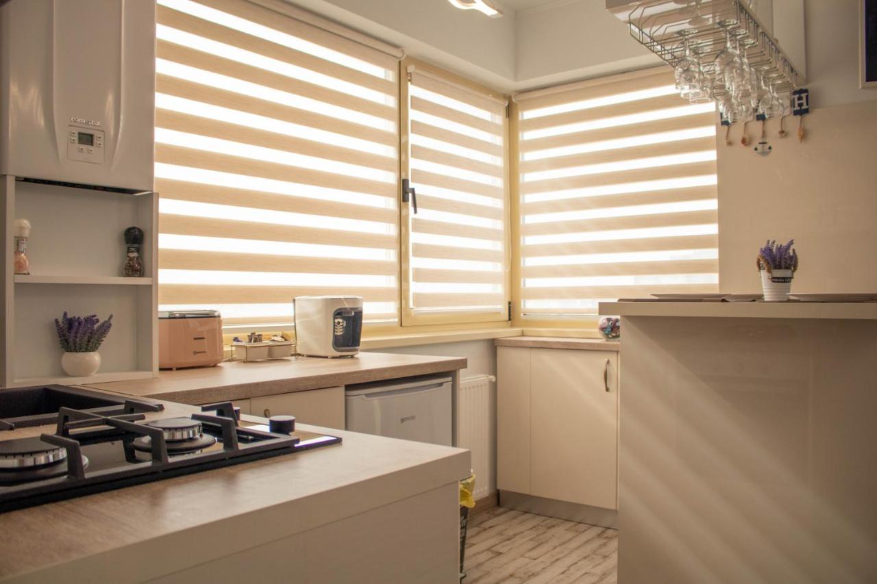 Yzza Apartament Неводарі Екстер'єр фото
