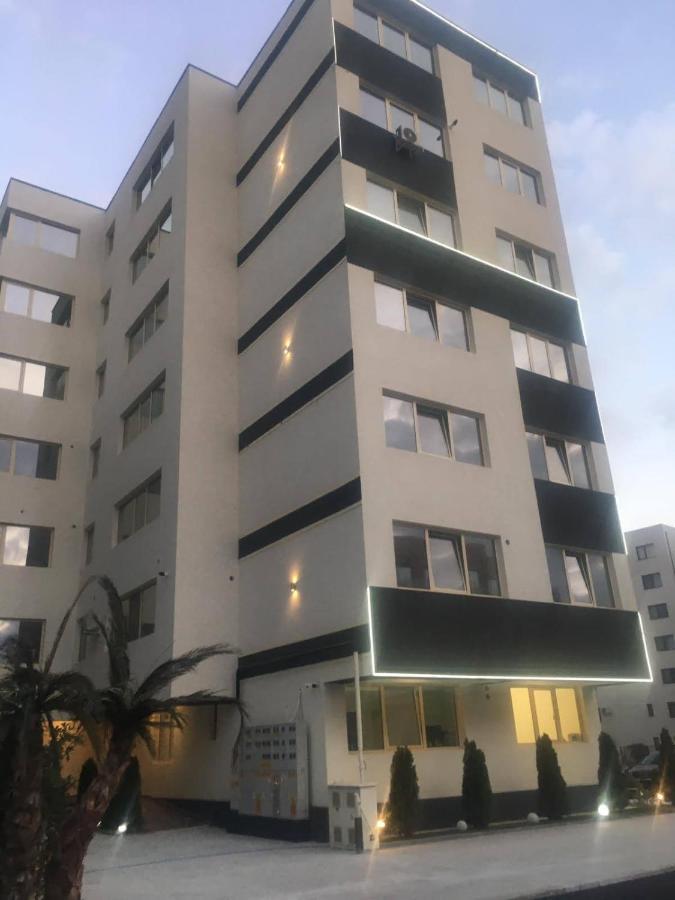 Yzza Apartament Неводарі Екстер'єр фото