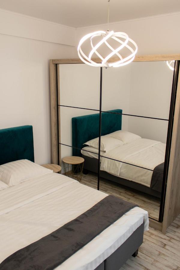 Yzza Apartament Неводарі Екстер'єр фото