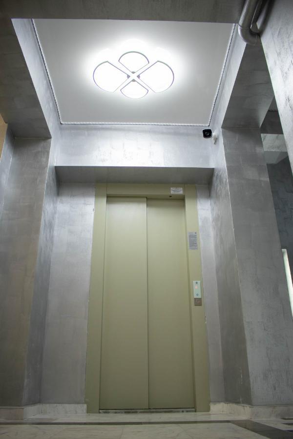 Yzza Apartament Неводарі Екстер'єр фото
