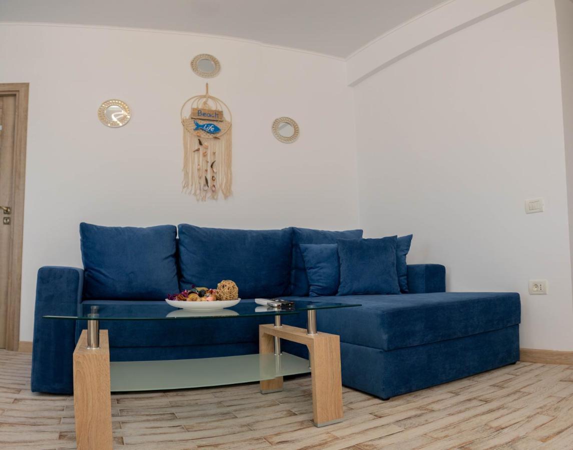 Yzza Apartament Неводарі Екстер'єр фото